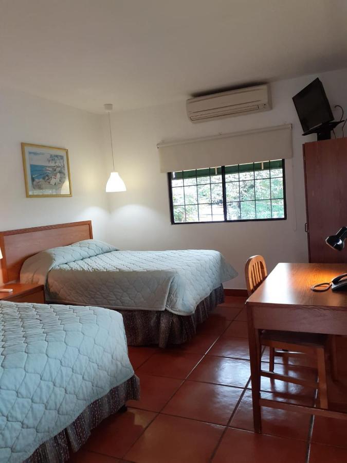 Hotel Brandts Los Robles De San Juan Managua Esterno foto