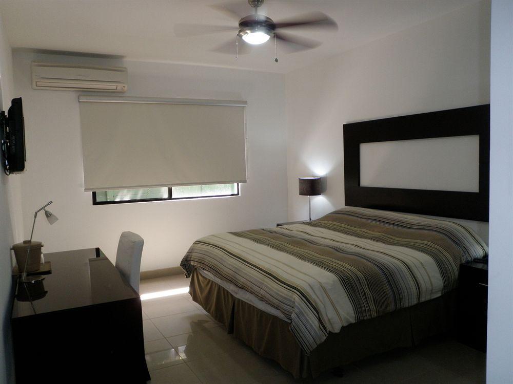 Hotel Brandts Los Robles De San Juan Managua Esterno foto