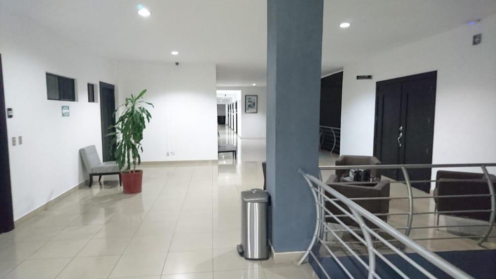 Hotel Brandts Los Robles De San Juan Managua Esterno foto