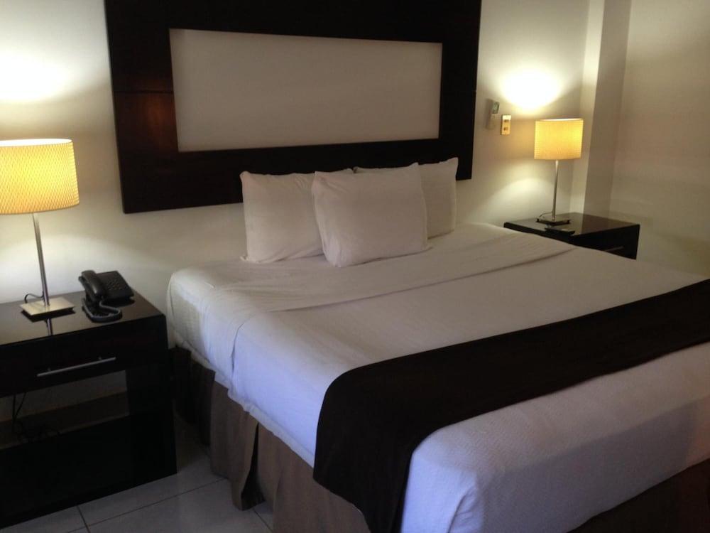 Hotel Brandts Los Robles De San Juan Managua Esterno foto