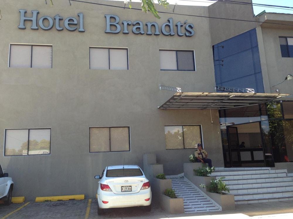 Hotel Brandts Los Robles De San Juan Managua Esterno foto