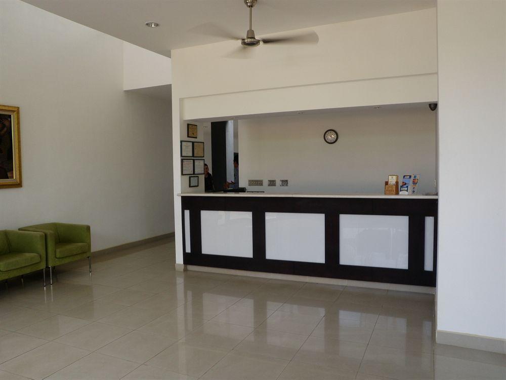 Hotel Brandts Los Robles De San Juan Managua Esterno foto