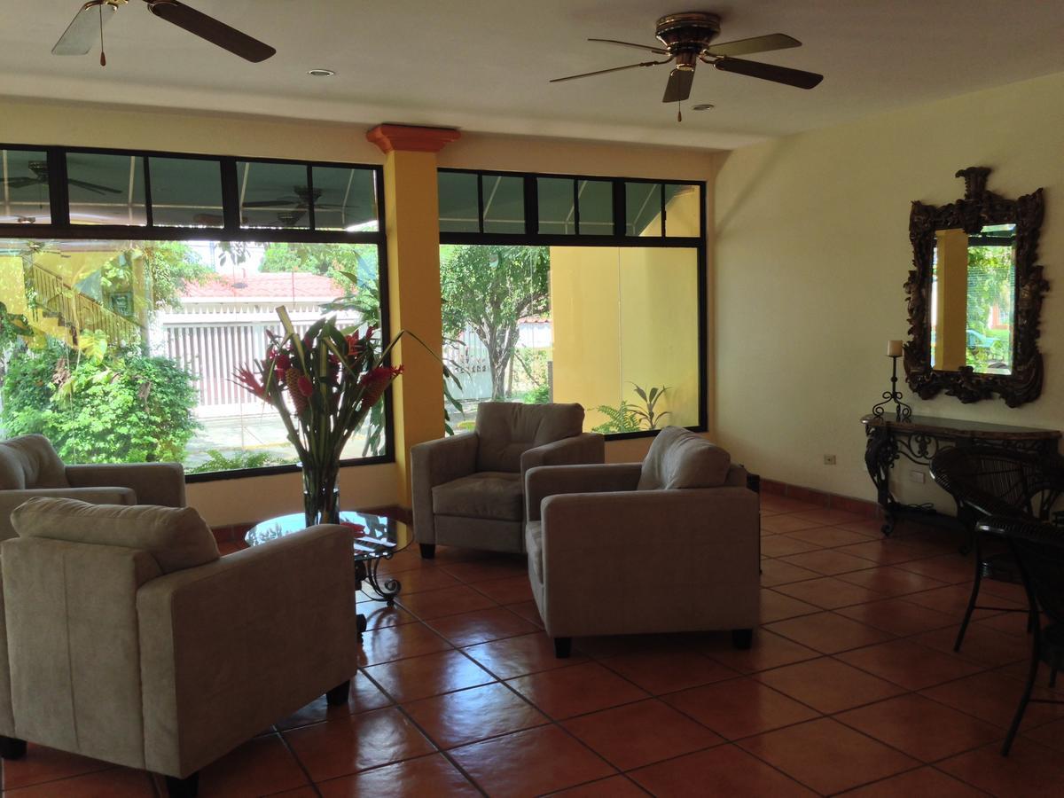 Hotel Brandts Los Robles De San Juan Managua Esterno foto